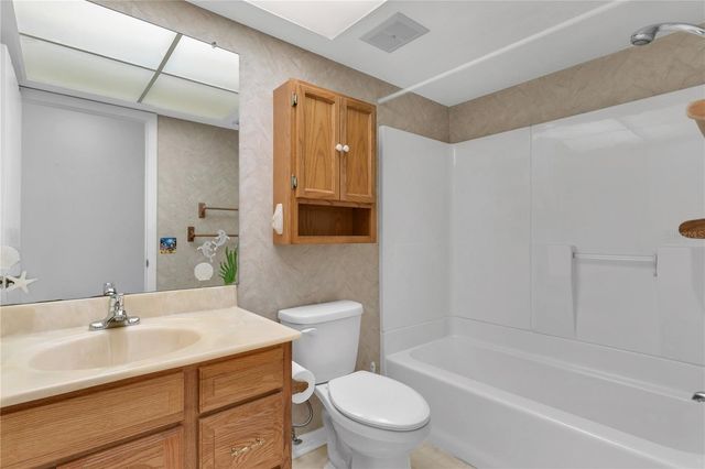 820 AMBASSADOR LOOP, Tampa, FL 33613