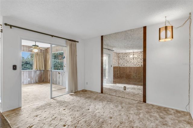 820 AMBASSADOR LOOP, Tampa, FL 33613