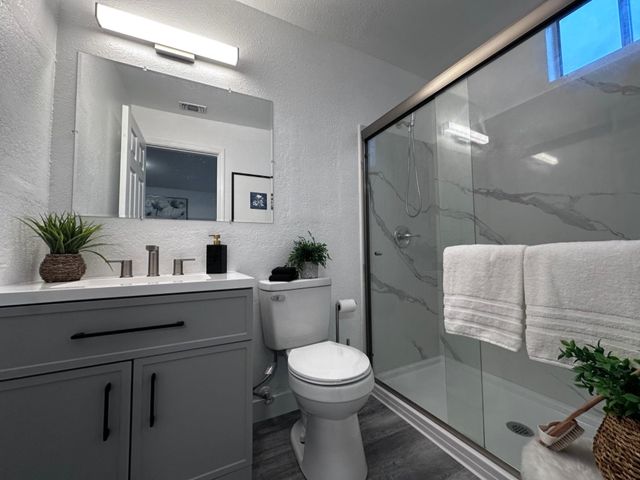 8400 Juglans Dr, Orangevale, CA 95662