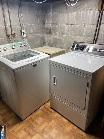 49 Carnation Street, Bergenfield, NJ 07621