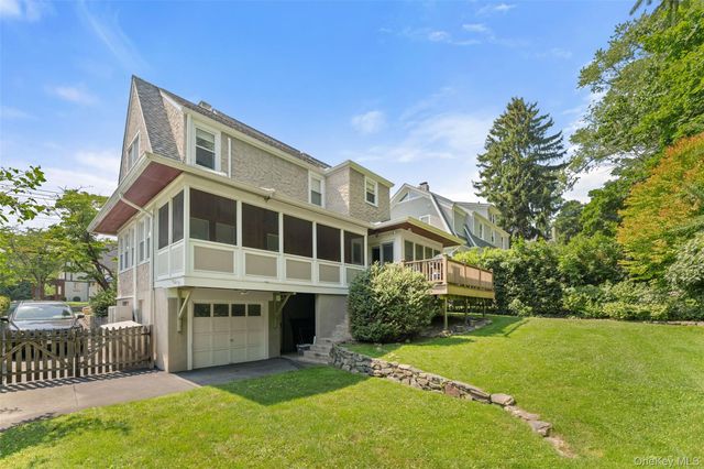32 S Calumet Avenue, Hastings-on-hudson, NY 10706