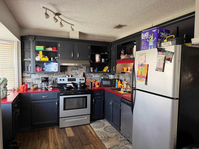 10321 Dollarway Road, White Hall, AR 71602