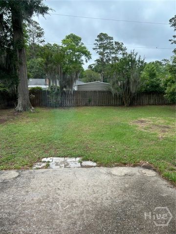 1303 Wilmington Island Road, Savannah, GA 31410