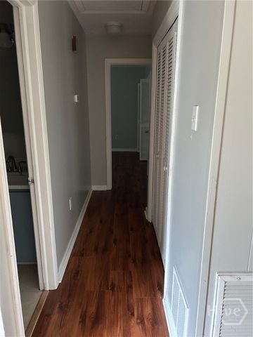 1303 Wilmington Island Road, Savannah, GA 31410