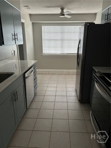 1303 Wilmington Island Road, Savannah, GA 31410