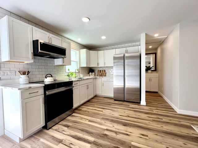 520 Eastview Cir, Franklin, TN 37064