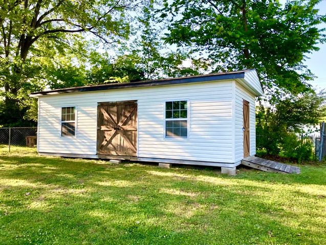 520 Eastview Cir, Franklin, TN 37064