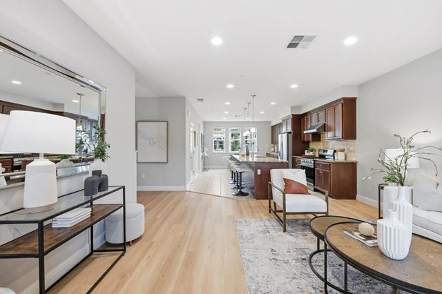 316 Wild Rose Way, Milpitas, CA 95035