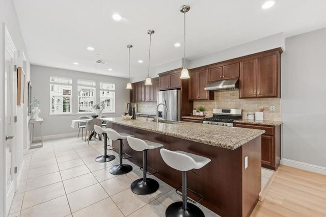 316 Wild Rose Way, Milpitas, CA 95035