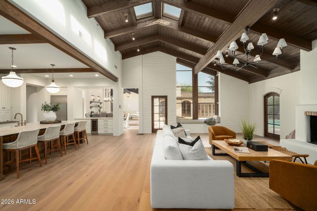 8306 N MERION Way, Paradise Valley, AZ 85253
