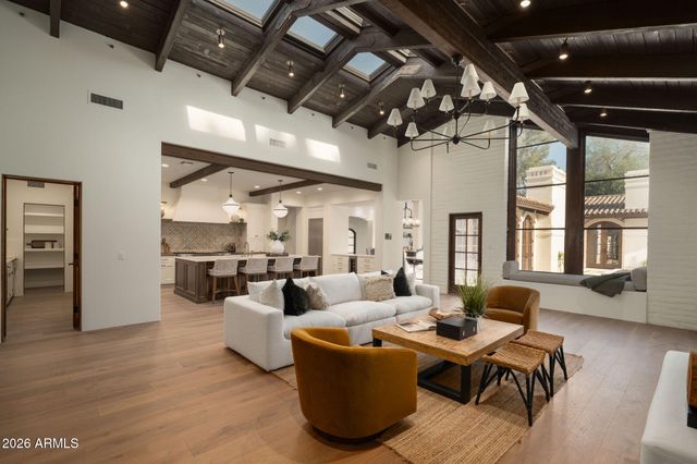 8306 N MERION Way, Paradise Valley, AZ 85253