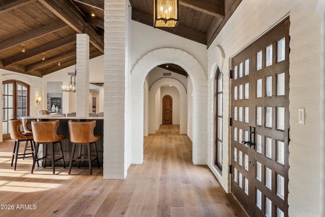 8306 N MERION Way, Paradise Valley, AZ 85253