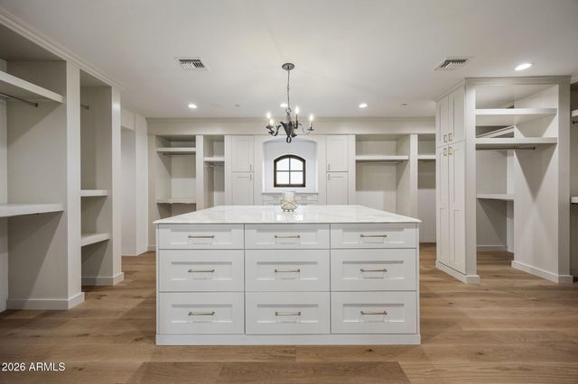 8306 N MERION Way, Paradise Valley, AZ 85253