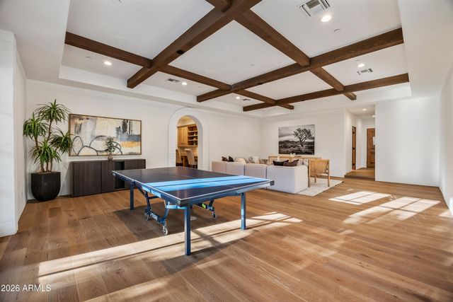 8306 N MERION Way, Paradise Valley, AZ 85253