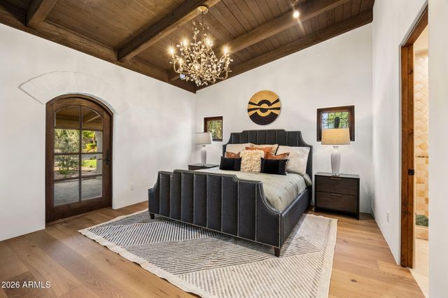 8306 N MERION Way, Paradise Valley, AZ 85253