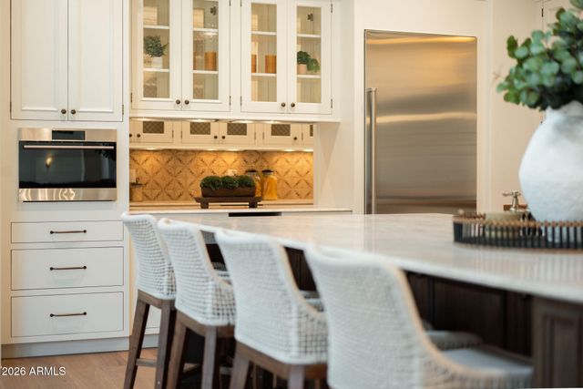 8306 N MERION Way, Paradise Valley, AZ 85253