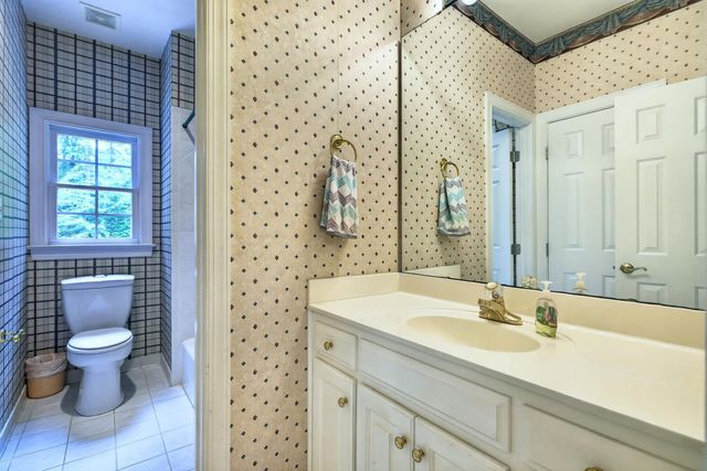 9004 Hometown Drive, Raleigh, NC 27615