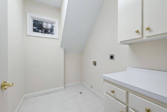 9004 Hometown Drive, Raleigh, NC 27615