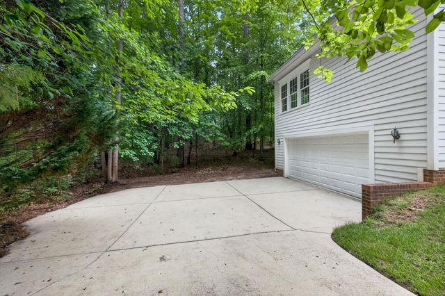 9004 Hometown Drive, Raleigh, NC 27615