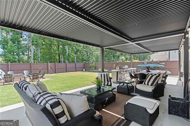 404 Barnwood Lane, Dawsonville, GA 30534