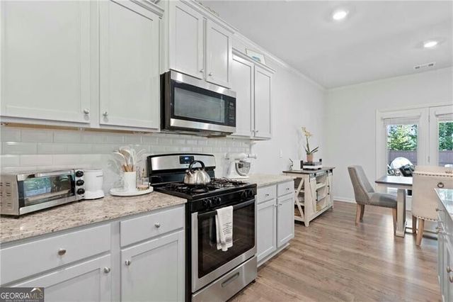 404 Barnwood Lane, Dawsonville, GA 30534