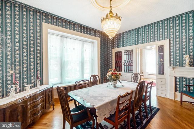 11 E FRONT ST, Jim Thorpe, PA 18229