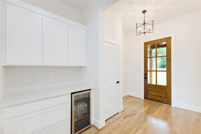 314 W Mistletoe Drive, Kennedale, TX 76060