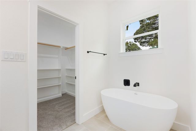 314 W Mistletoe Drive, Kennedale, TX 76060