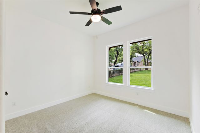 314 W Mistletoe Drive, Kennedale, TX 76060