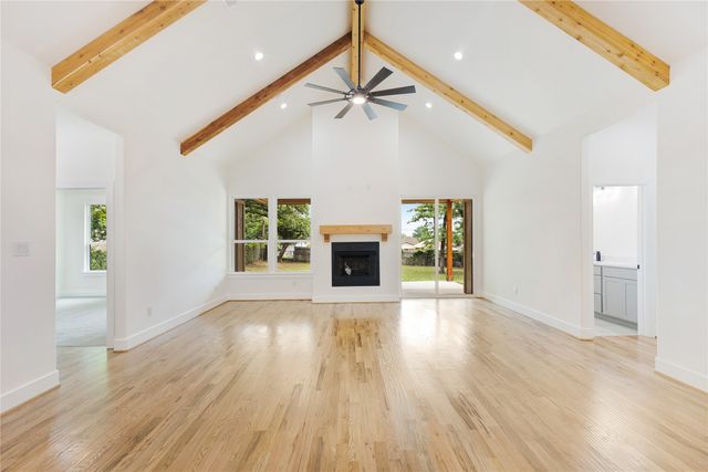 314 W Mistletoe Drive, Kennedale, TX 76060