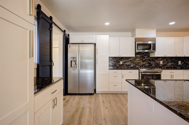 330 E 9th Street, Edmond, OK 73034