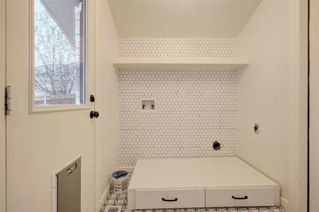 330 E 9th Street, Edmond, OK 73034