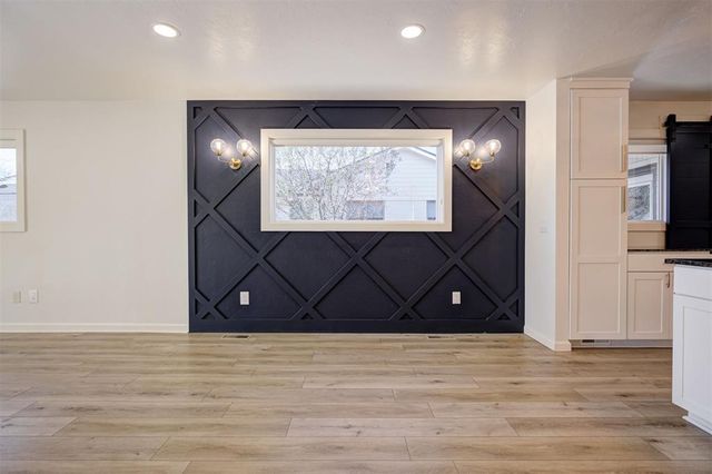 330 E 9th Street, Edmond, OK 73034