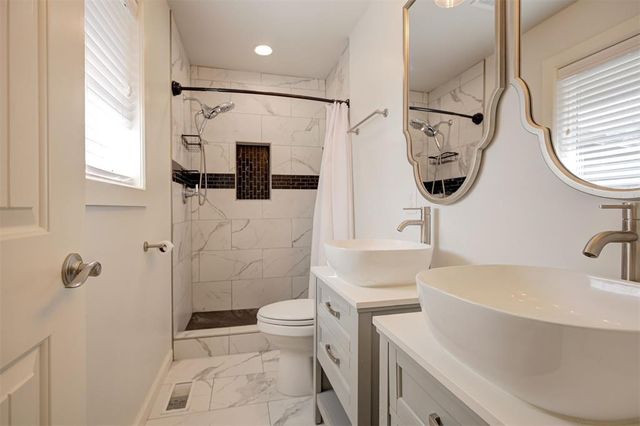 330 E 9th Street, Edmond, OK 73034