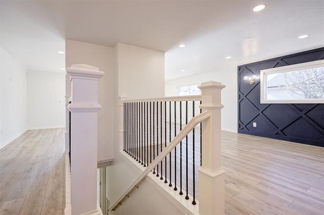 330 E 9th Street, Edmond, OK 73034