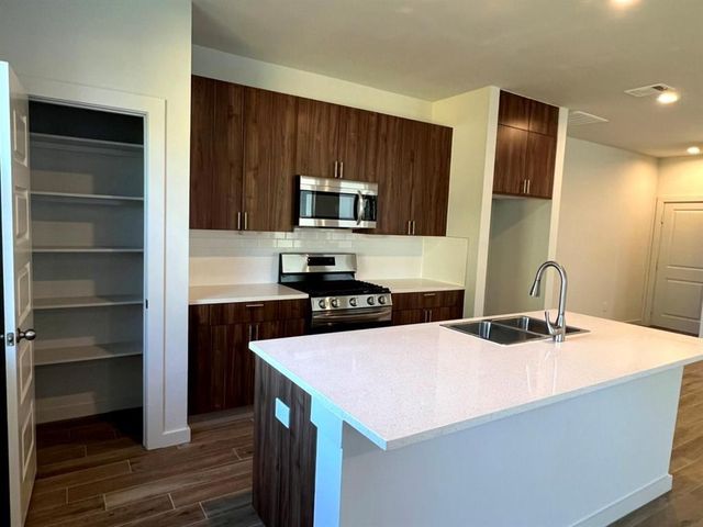 18630 Green Land Way, Houston, TX 77084
