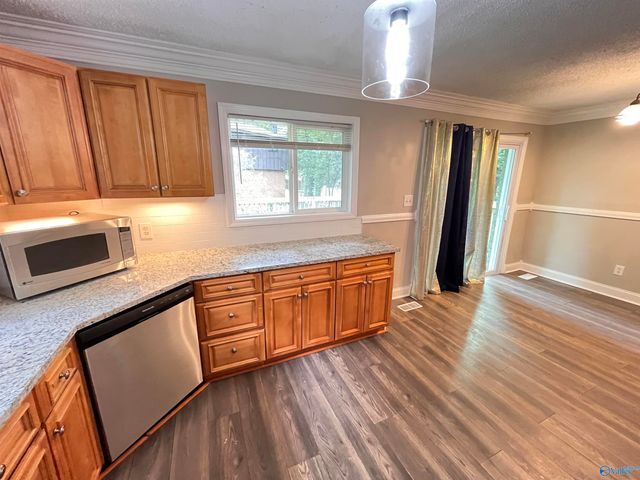 3220 Rita Lane, Huntsville, AL 35810