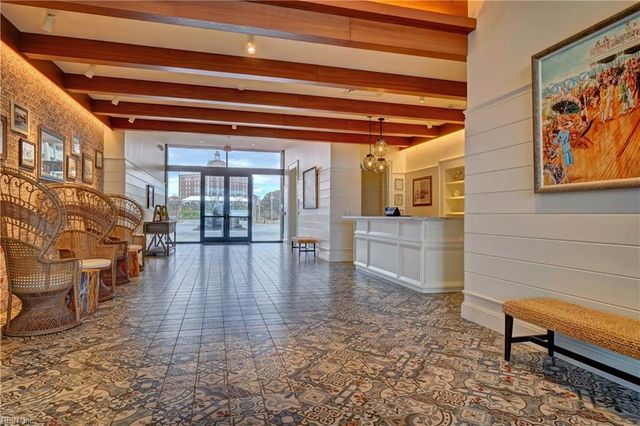 112 42nd ST, Virginia Beach, VA 23451