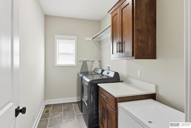 10211 S 191st Avenue, Omaha, NE 68136