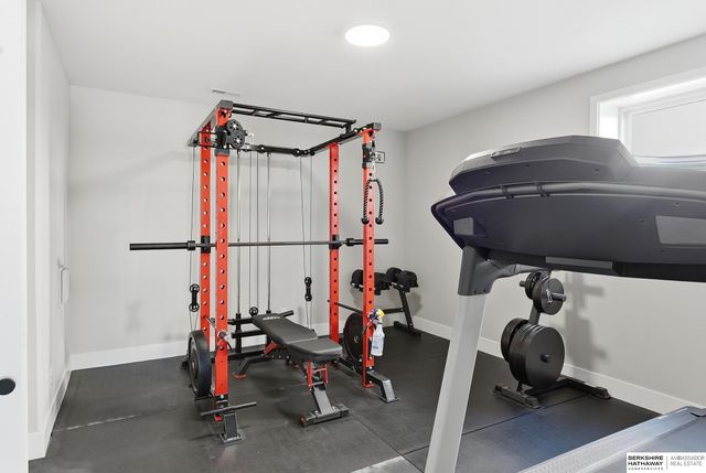 10211 S 191st Avenue, Omaha, NE 68136