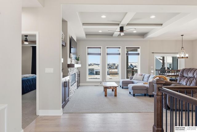 10211 S 191st Avenue, Omaha, NE 68136