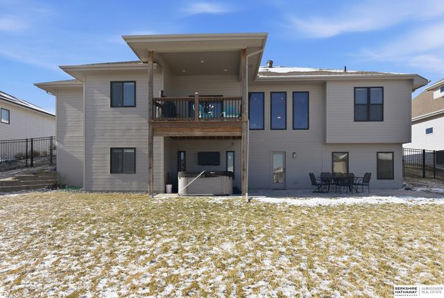 10211 S 191st Avenue, Omaha, NE 68136