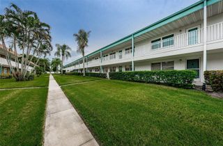 5217 81ST STREET N 11, St Petersburg, FL 33709