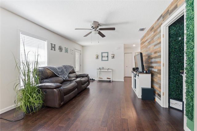 185 DOVER LANE, Deland, FL 32724