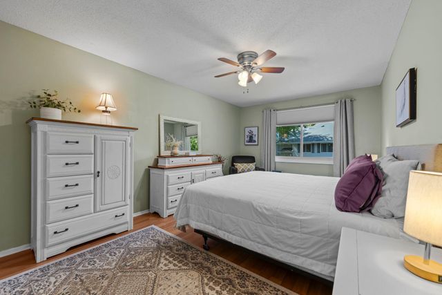 11313 Xavier Road, Bloomington, MN 55437