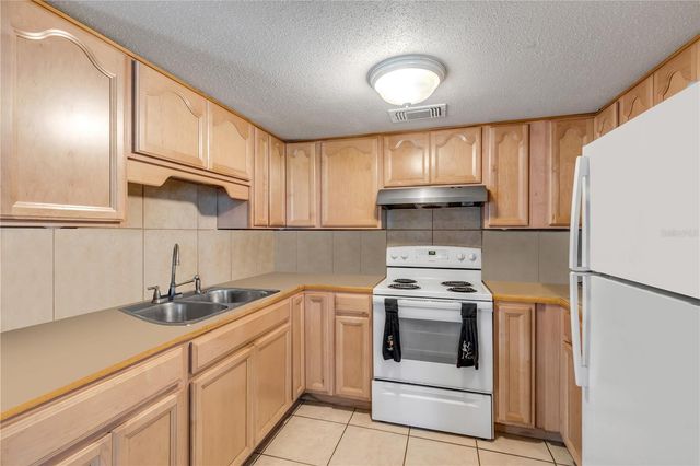 1205 16TH STREET, Edgewater, FL 32132