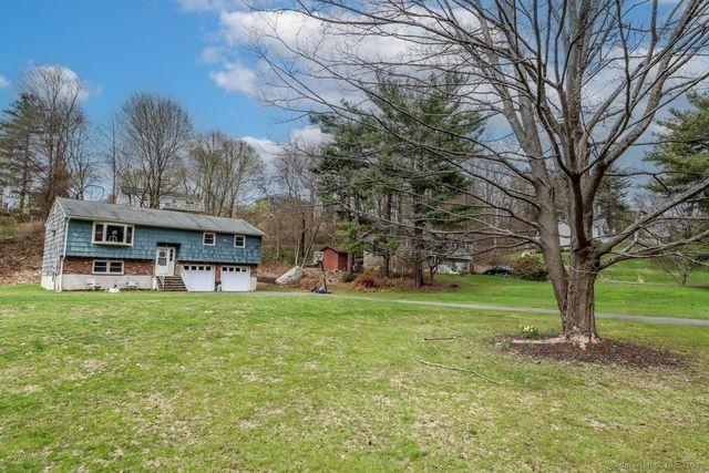 6 Glen Road, New Fairfield, CT 06812