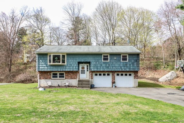 6 Glen Road, New Fairfield, CT 06812