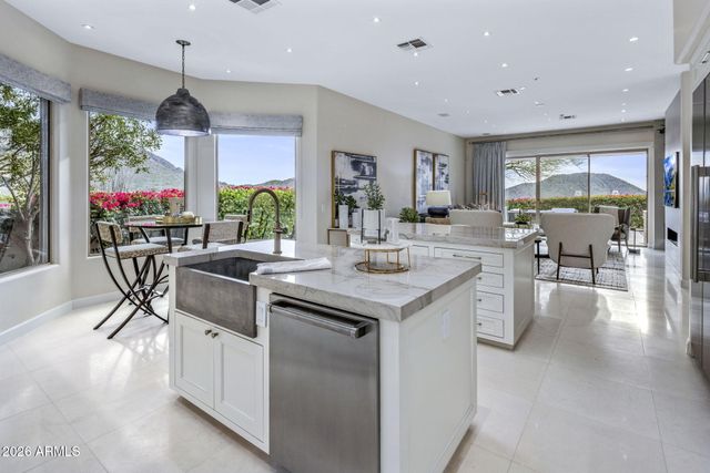 11129 E JUAN TABO Road, Scottsdale, AZ 85255