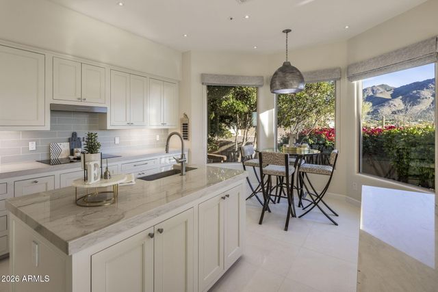 11129 E JUAN TABO Road, Scottsdale, AZ 85255